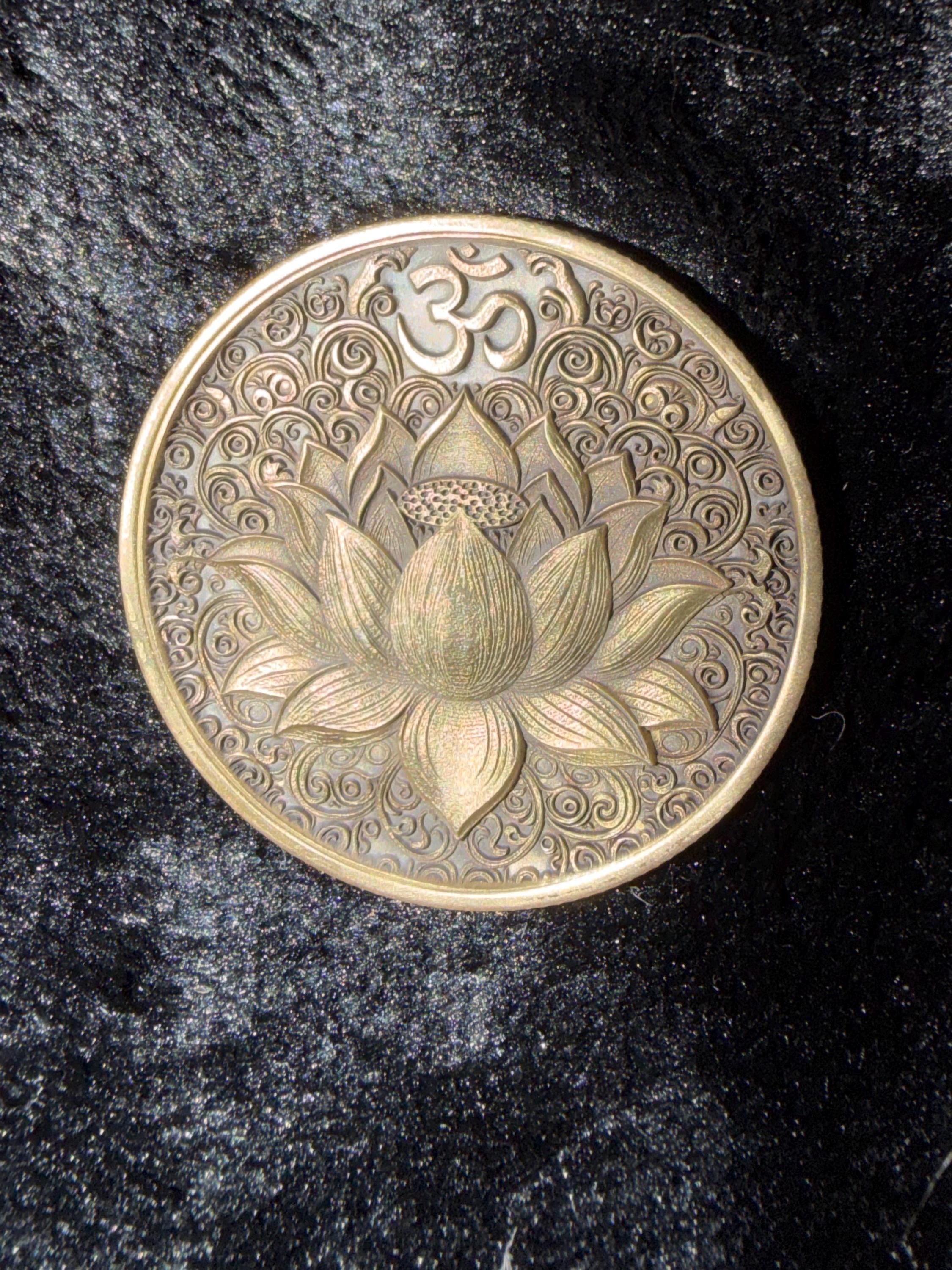 Om & Lotus Flower Coin | Double-Sided Meditation Token | Bronze Spiritual Coin for Mindfulness, Balance