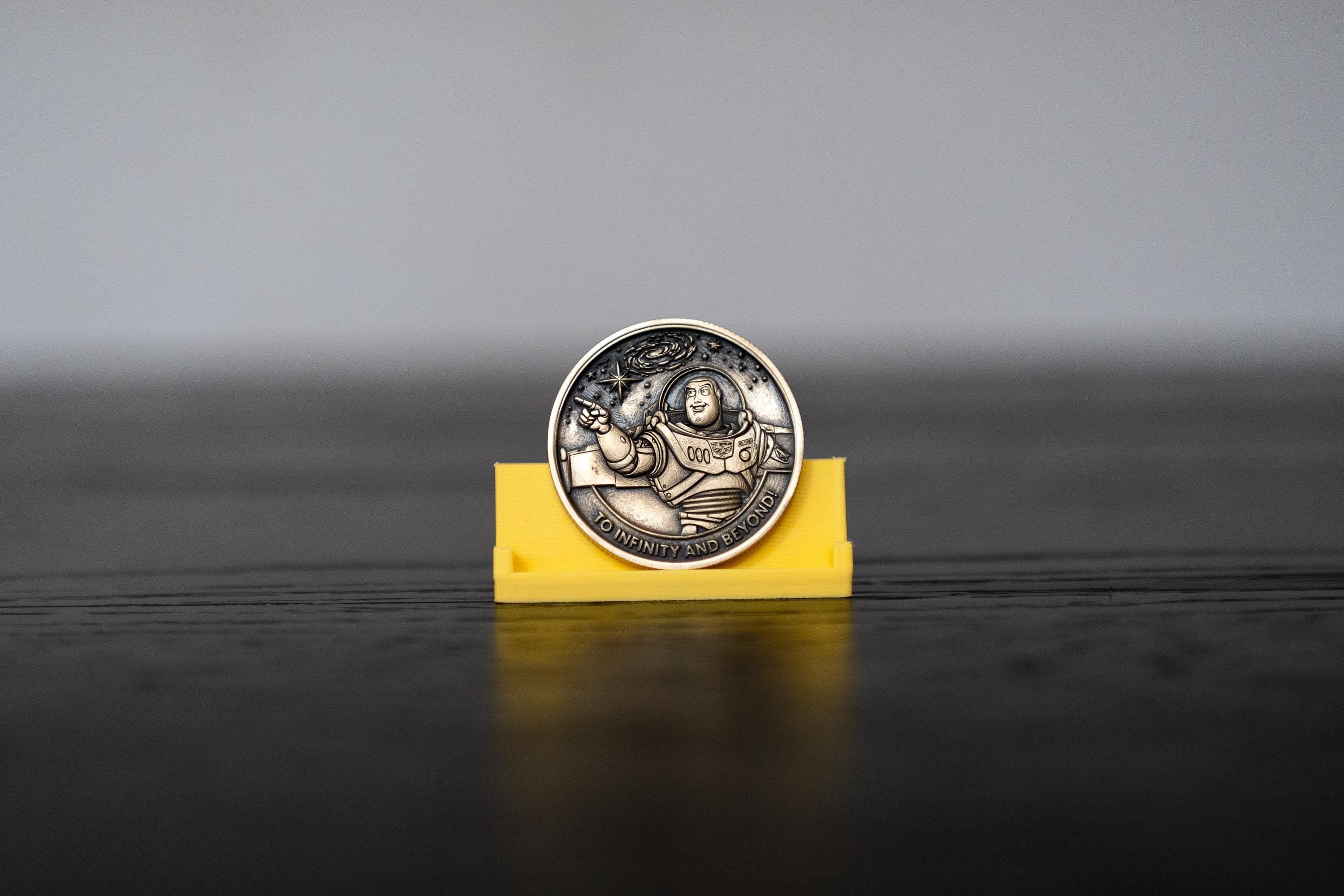 Toy Story Collectible Coin – Buzz Lightyear & Woody, Antique Bronze Fan Art