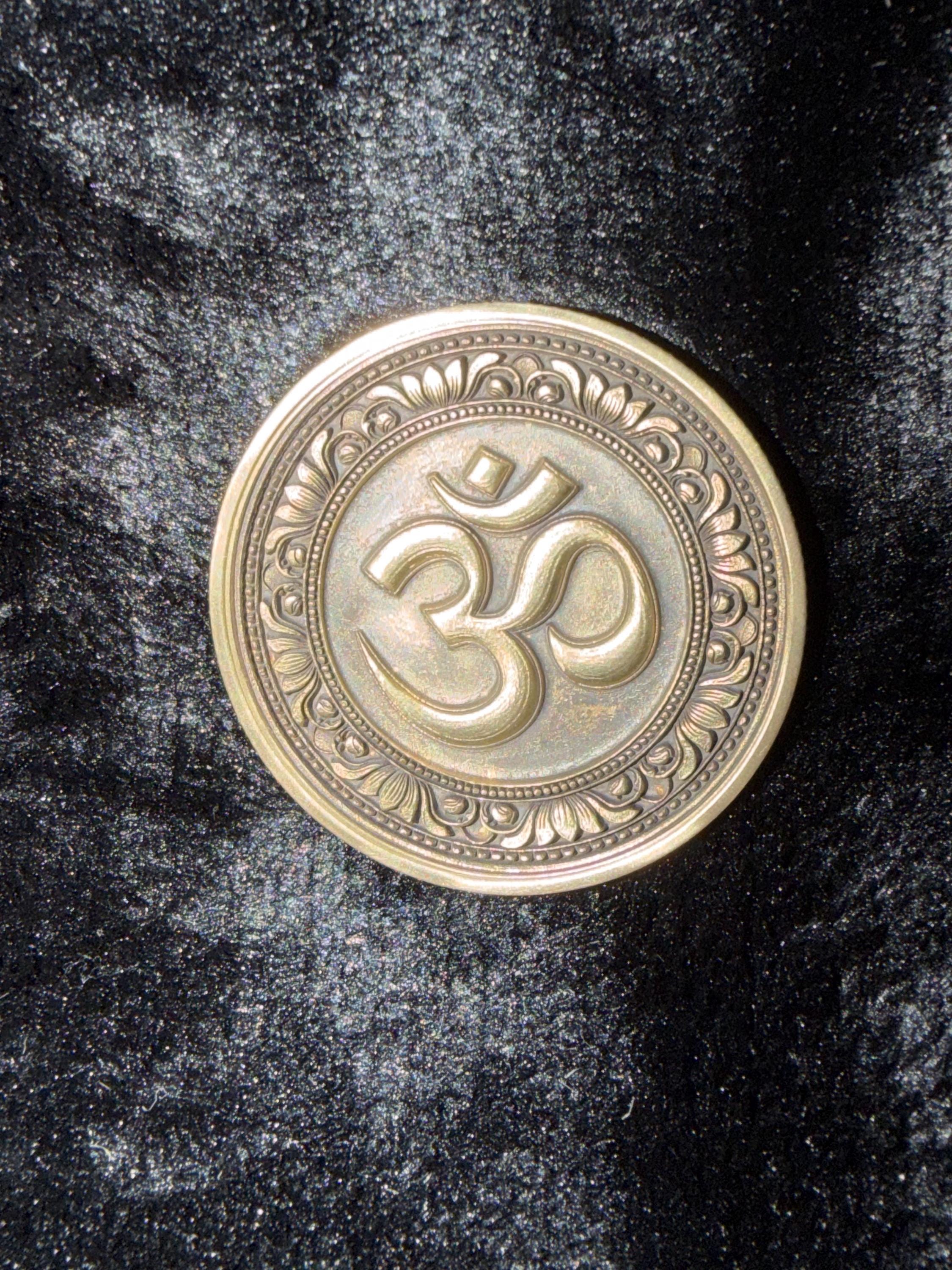 Om & Lotus Flower Coin | Double-Sided Meditation Token | Bronze Spiritual Coin for Mindfulness, Balance