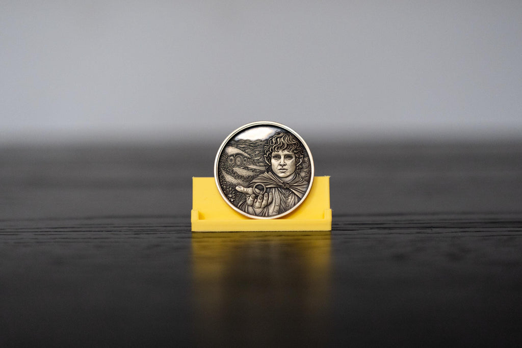 Lord of the Rings Collectible Coin | Gandalf & Frodo Bronze Token