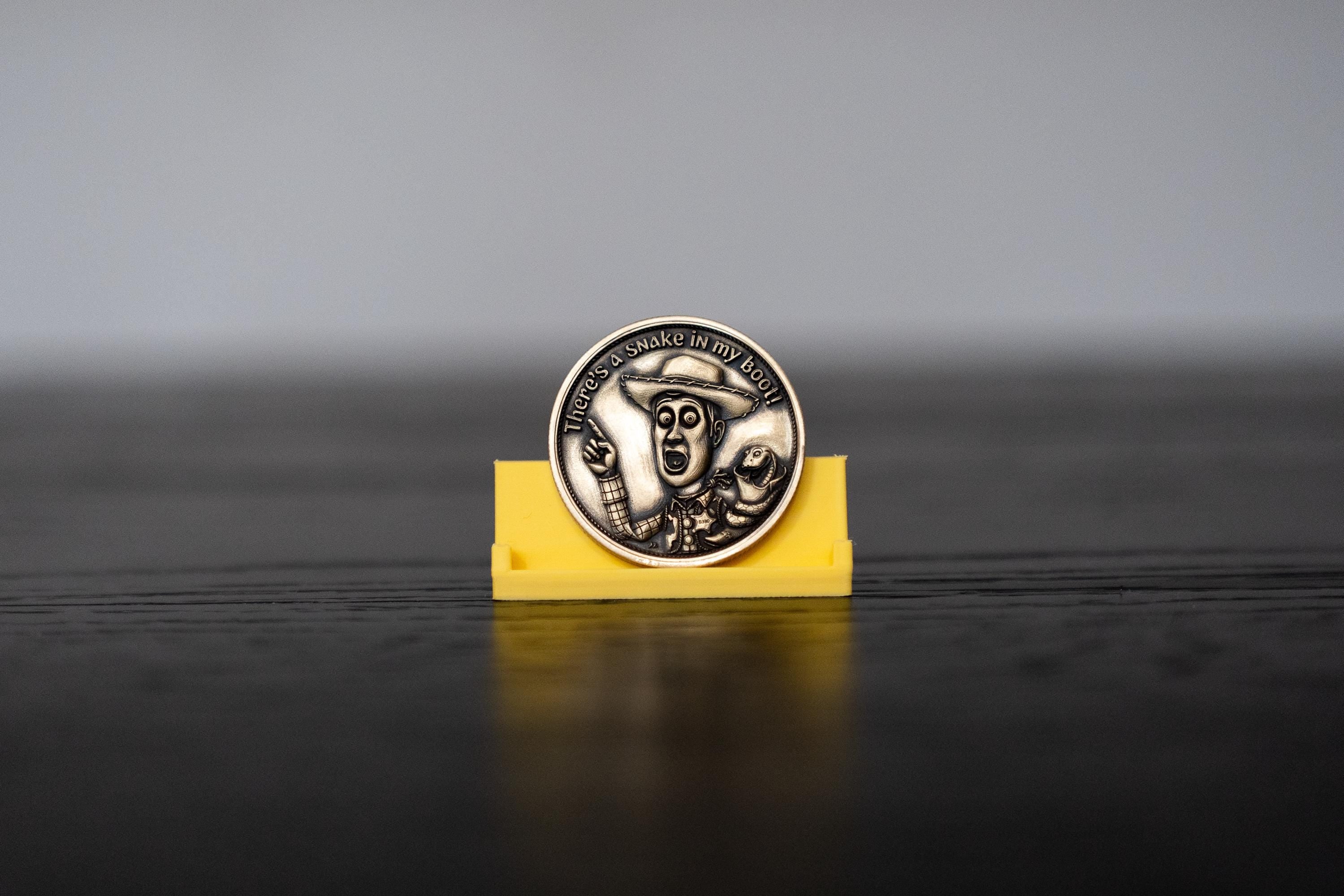 Toy Story Collectible Coin – Buzz Lightyear & Woody, Antique Bronze Fan Art