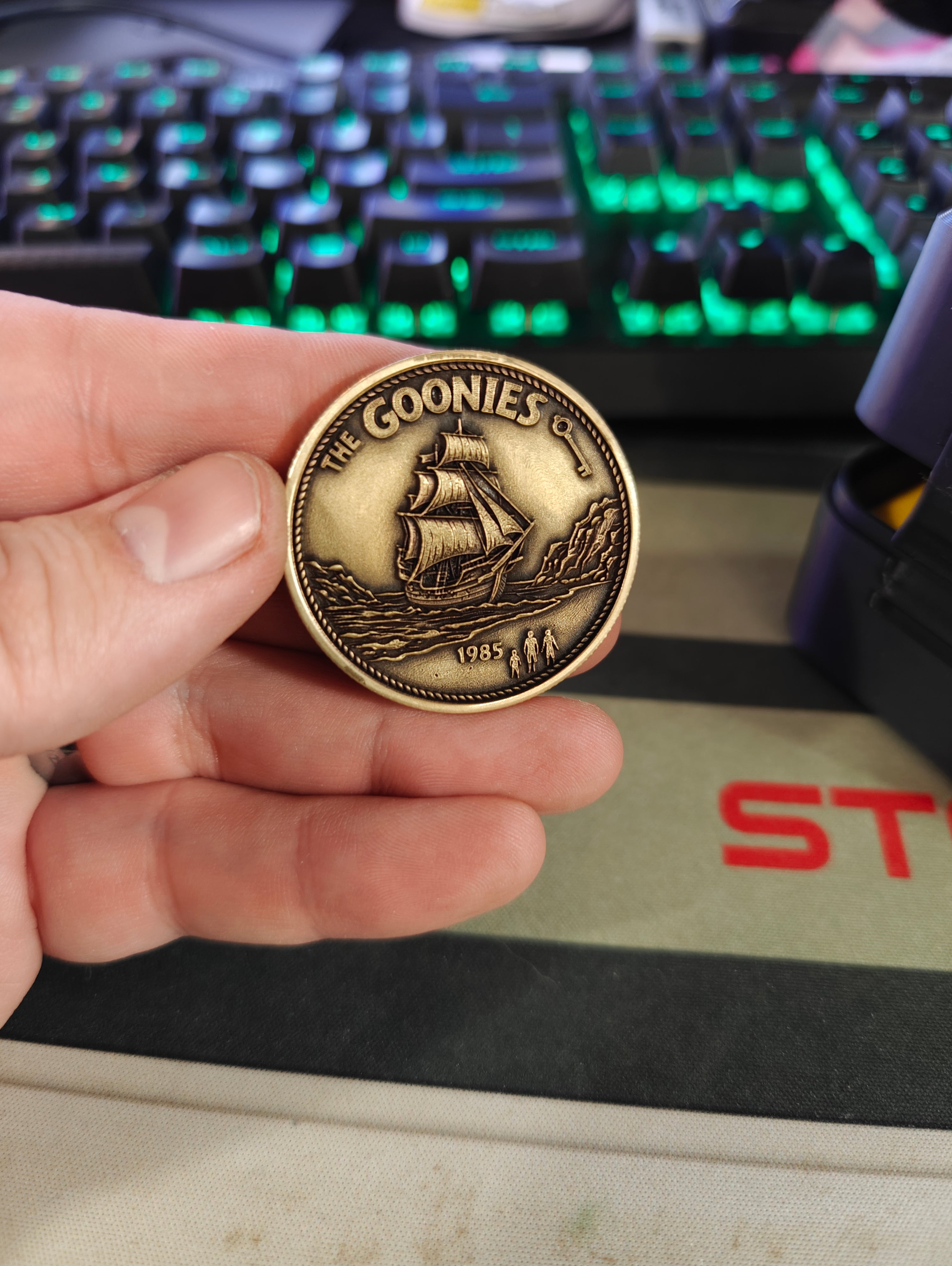 Goonies Never Say Die Coin – Dual-Sided Bronze Pirate Treasure Collector Medallion